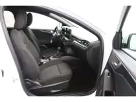 Ford Focus (2024) thumbnail 7