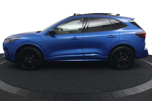 Ford Kuga (2026) thumbnail 2