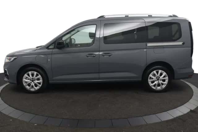 Ford Grand Tourneo Connect (2026) thumbnail 2