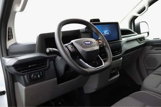 Ford E-Transit Custom (2026) thumbnail 5