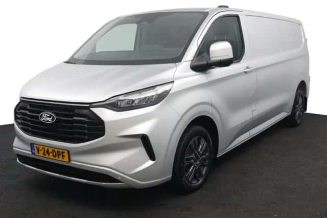 Ford Transit Custom (2024) thumbnail 1