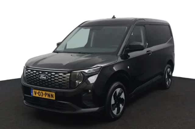 Ford E-Transit Courier (2025) thumbnail 1