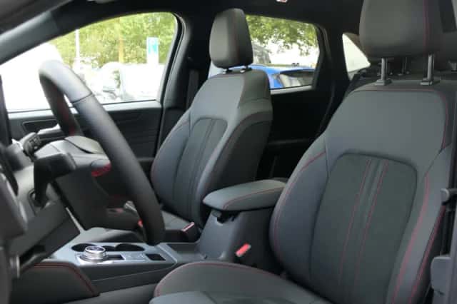 Ford Kuga (2026) thumbnail 6