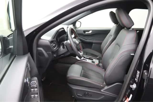 Ford Kuga (2025) thumbnail 6