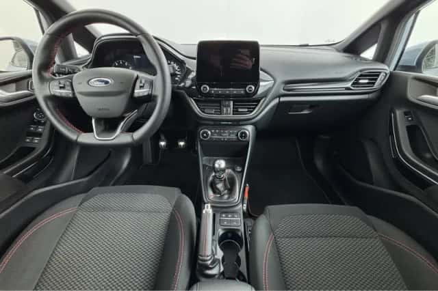 Ford Fiesta (2021) thumbnail 3