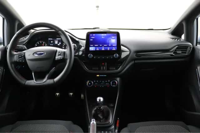 Ford Fiesta (2021) thumbnail 4