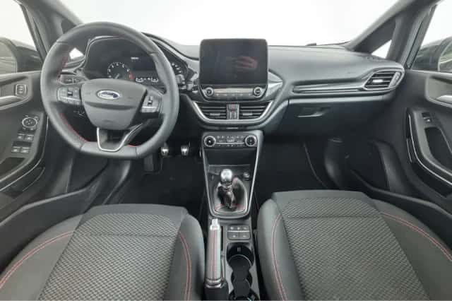 Ford Fiesta (2021) thumbnail 3