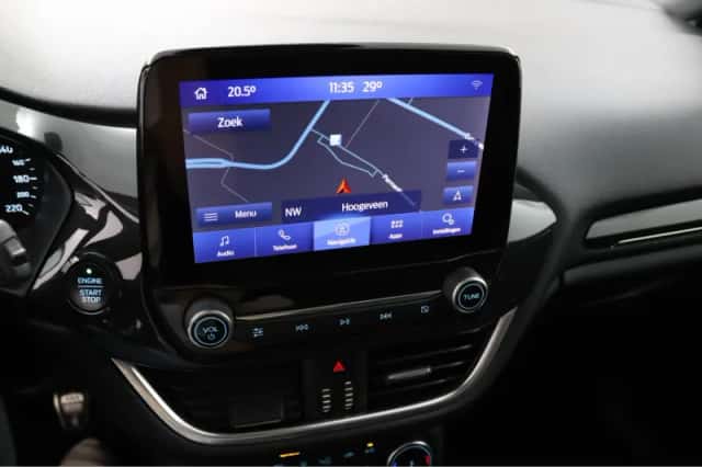 Ford Fiesta (2021) thumbnail 5