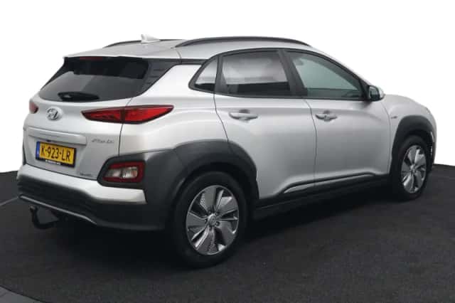 Hyundai Kona (2020) thumbnail 4