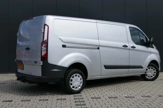 Ford Transit Custom (2017) thumbnail 4