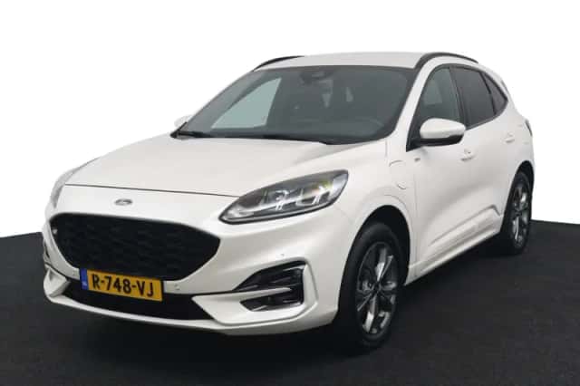 Ford Kuga (2021) thumbnail 1
