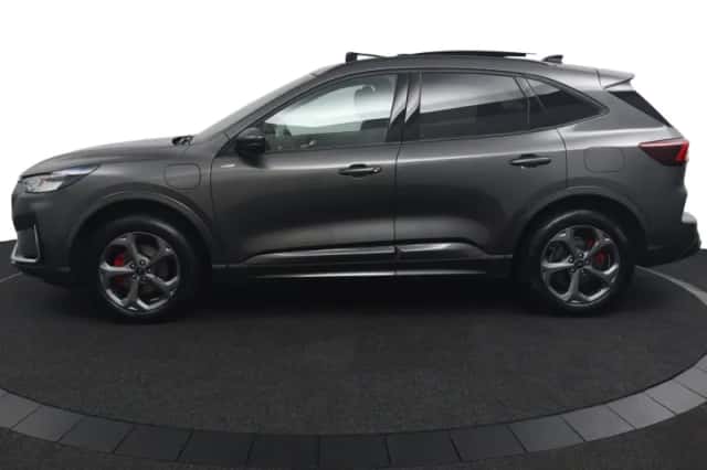 Ford Kuga (2026) thumbnail 2