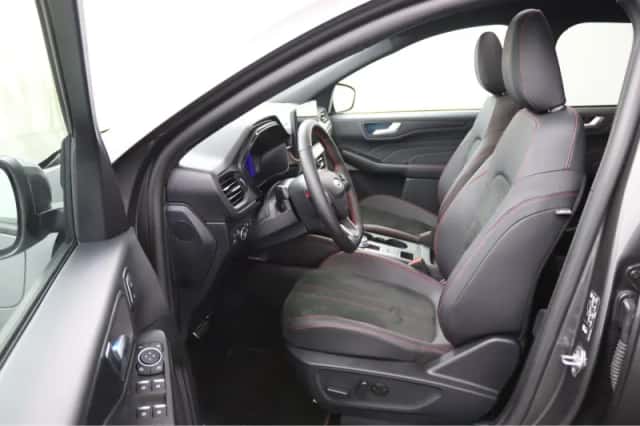 Ford Kuga (2026) thumbnail 6