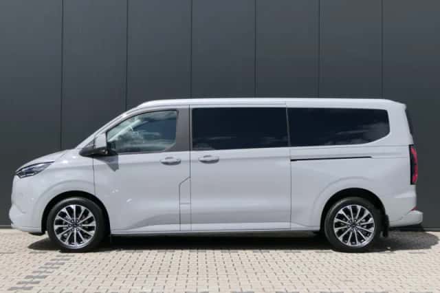 Ford Transit Custom (2026) thumbnail 2
