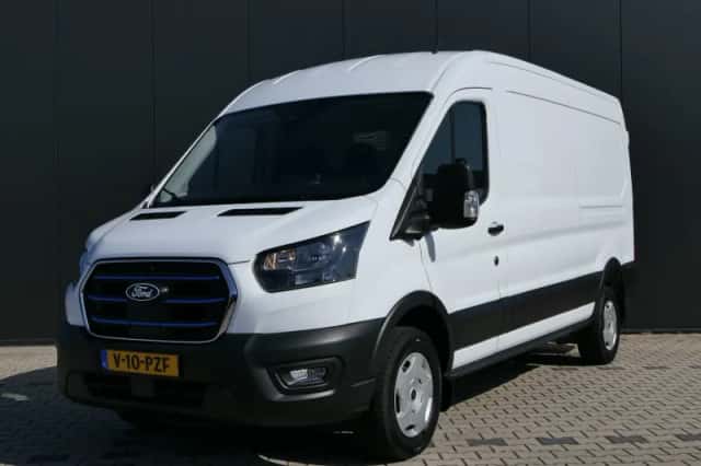 Ford E-Transit (2026) thumbnail 1
