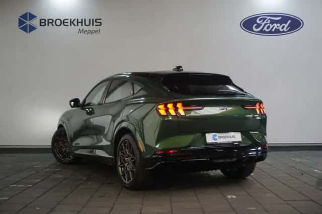 Ford Mustang Mach-E (2026) thumbnail 6