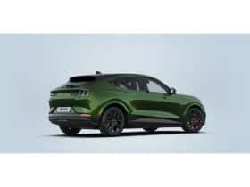 Ford Mustang Mach-E (2026) thumbnail 4