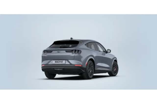 Ford Mustang Mach-E (2026) thumbnail 5