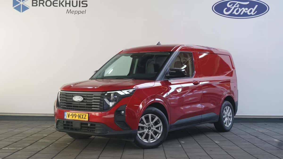 Ford Transit Courier (2024) — foto 1