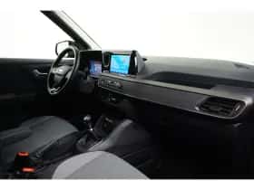 Ford Transit Courier (2024) thumbnail 11
