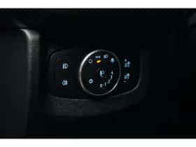 Ford Transit Courier (2024) thumbnail 17