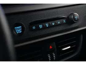 Ford Transit Courier (2024) thumbnail 21