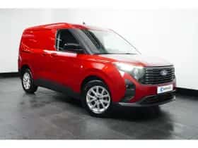 Ford Transit Courier (2024) thumbnail 29