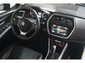 Suzuki S-Cross (2020) thumbnail 13