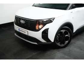 Ford Transit Courier (2024) thumbnail 15