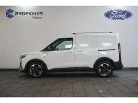 Ford Transit Courier (2024) thumbnail 3