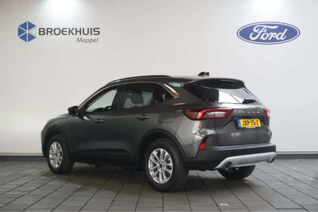 Ford Kuga (2026) thumbnail 3