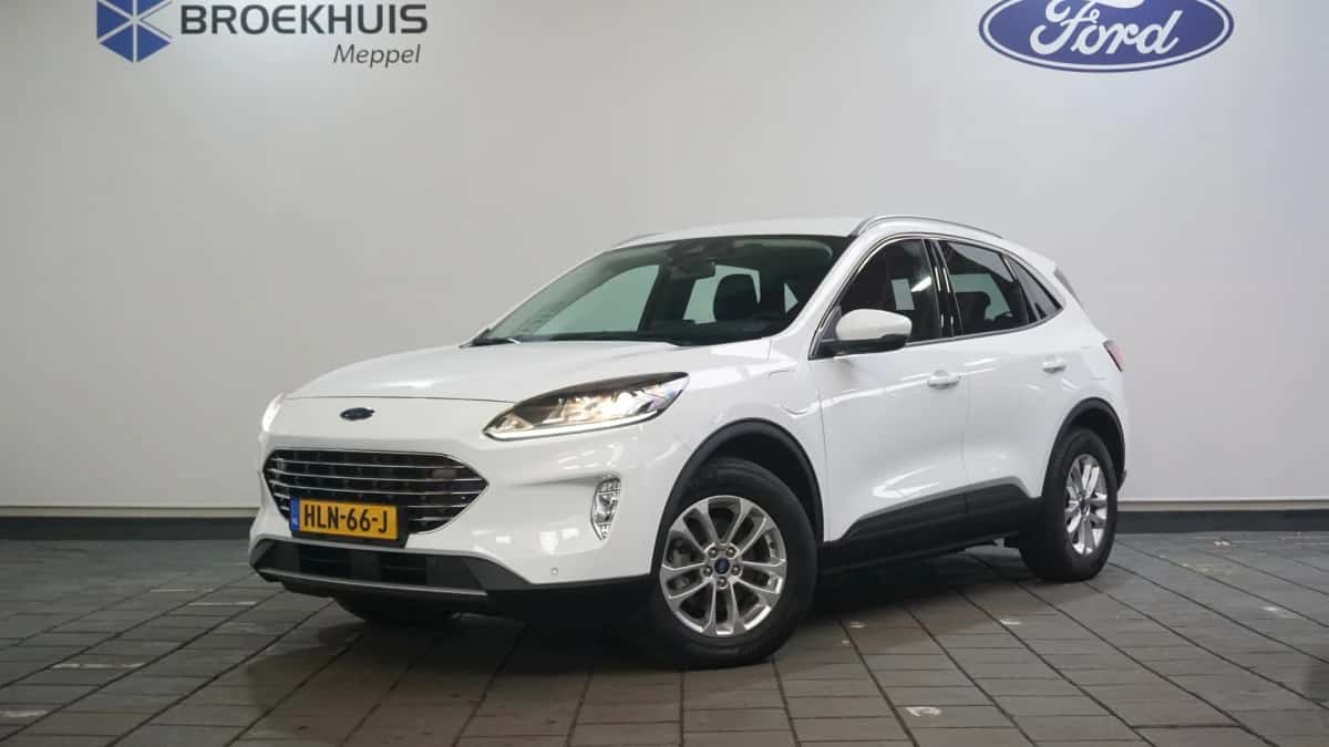 Ford Kuga (2022) — foto 1