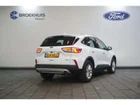 Ford Kuga (2022) thumbnail 5