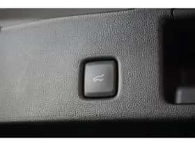Ford Kuga (2026) thumbnail 44