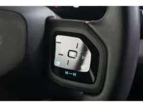 Ford Explorer (2024) thumbnail 15
