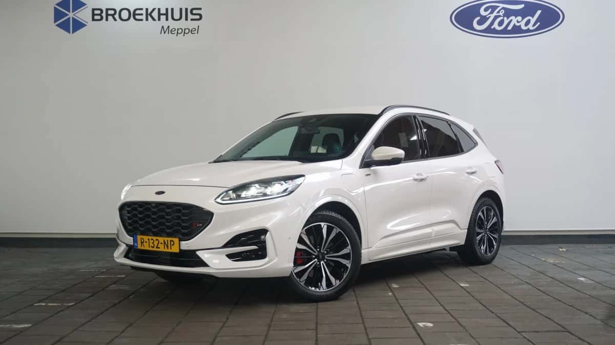 Ford Kuga (2020) — foto 1