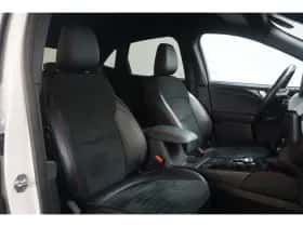 Ford Kuga (2020) thumbnail 9