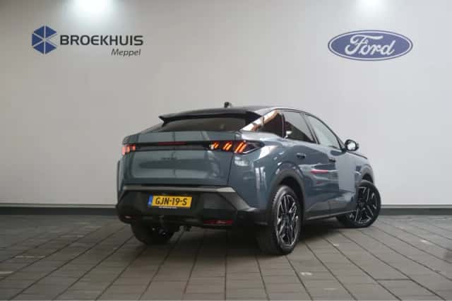 Peugeot 3008 (2024) thumbnail 5