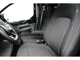 Ford Transit Custom (2024) thumbnail 15