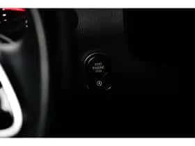 Mercedes-Benz Sprinter (2024) thumbnail 17