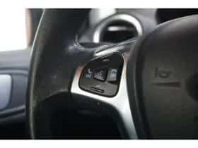 Ford Fiesta (2016) thumbnail 11