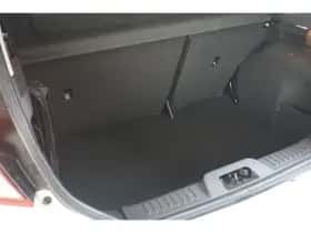 Ford Fiesta (2016) thumbnail 26