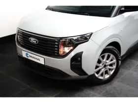 Ford Transit Courier (2024) thumbnail 14