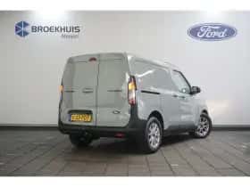 Ford Transit Courier (2024) thumbnail 5