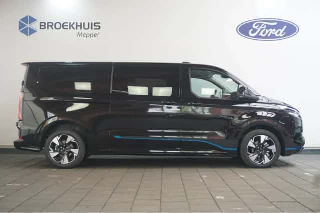 Ford Transit Custom (2026) thumbnail 6
