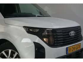 Ford Transit Courier (2024) thumbnail 34
