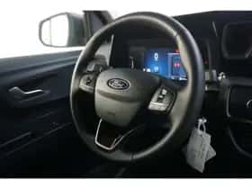 Ford Transit Courier (2024) thumbnail 5