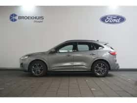 Ford Kuga (2023) thumbnail 3