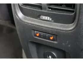 Ford Kuga (2023) thumbnail 36
