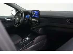 Ford Kuga (2023) thumbnail 10